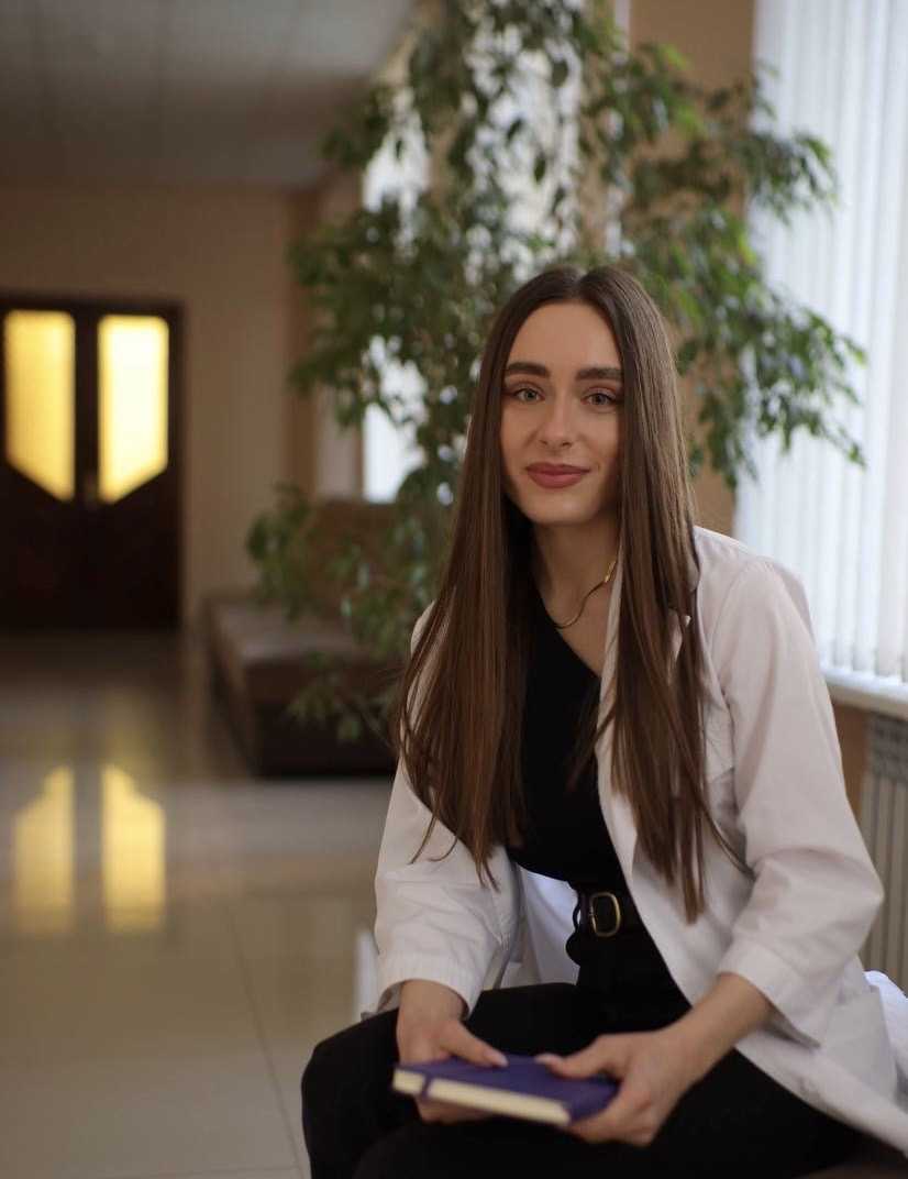 Лікар-дерматовенеролог Цинкаленко Анастасія Богданівна – Зображення 1